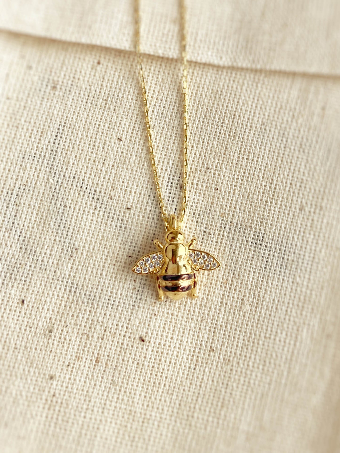 Stoned Bee Necklace