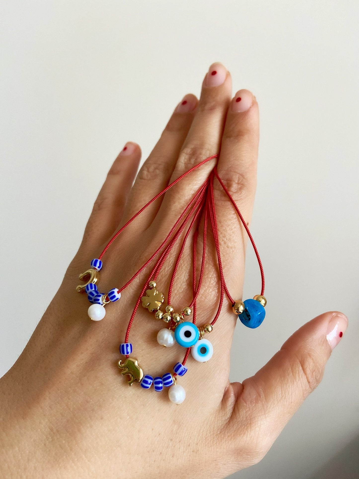 Evil Eye - Pearl Red String Necklace