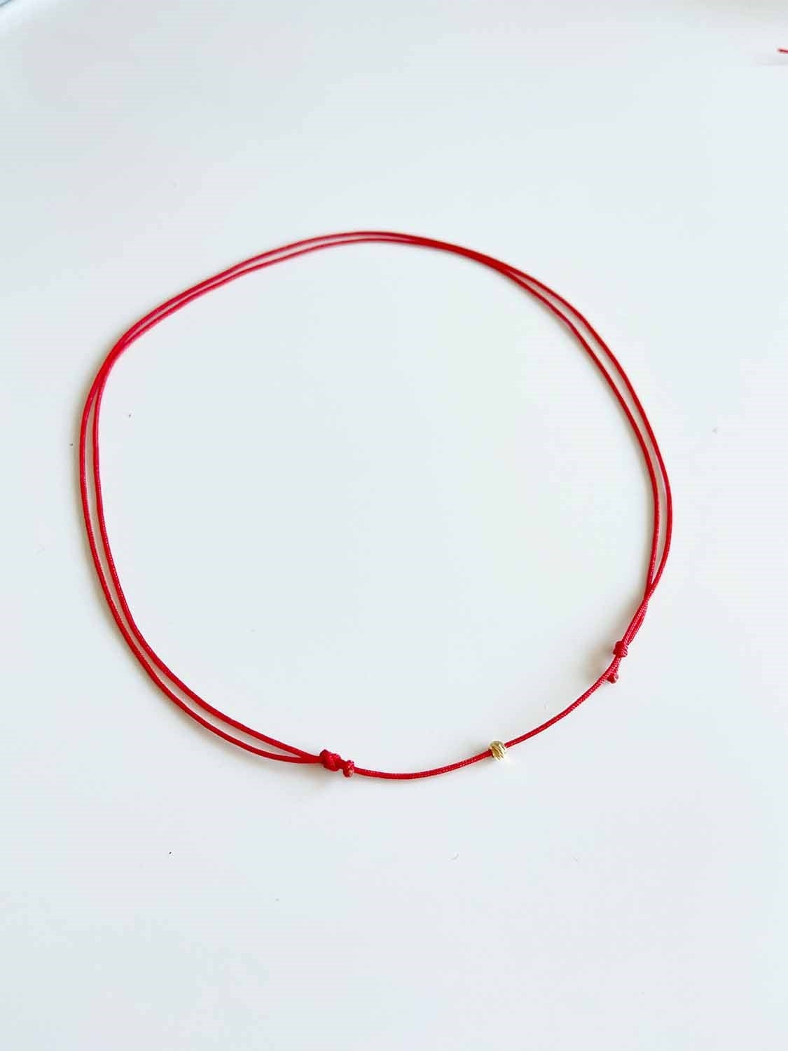 Red String Choker