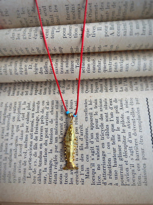 3D Movable Gold Red String Necklace