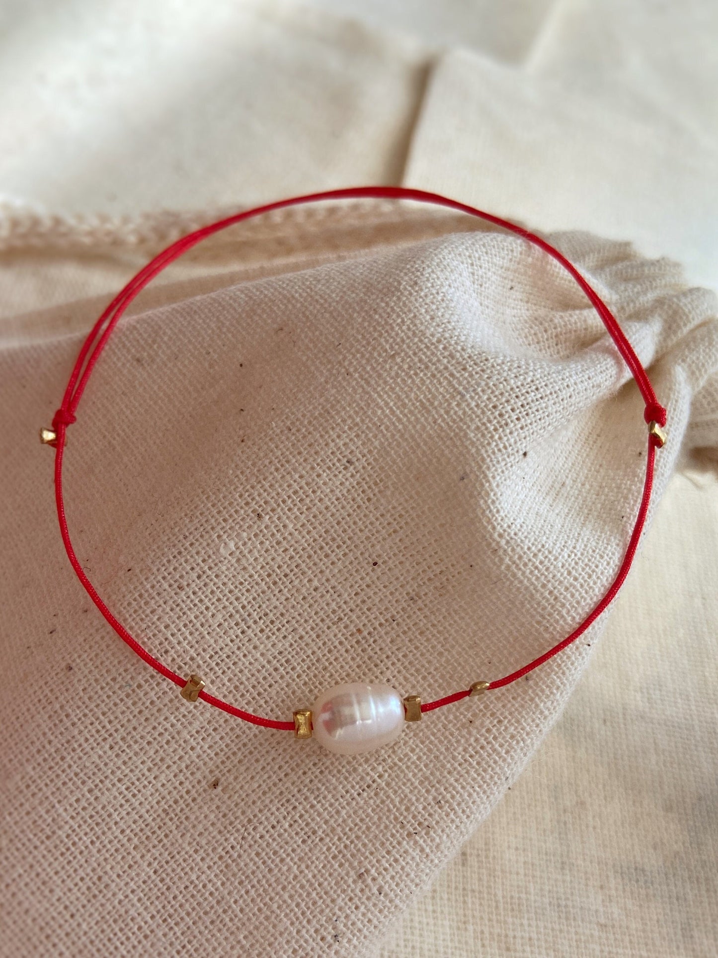 Pearl Red String Bracelet